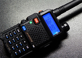 an image of a Baofeng UV-5R